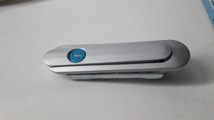 Produktbild Allnet 19"zzbh. Ersatzschloss für perforierte 2-teilige Blechtüre für SNB-Schrankserie