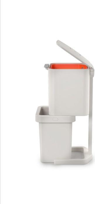 Produktbild Joseph Joseph Totem Pop 40L Mülltrennungs- & Recycling-Einheit - Stein (40 l)