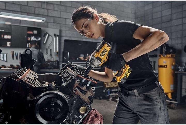 Actual product image DeWalt DCF 892