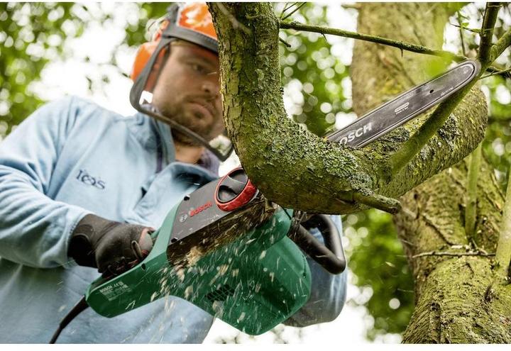 Actual product image Bosch Home & Garden Universal Chain 35 (Electric chain saw)