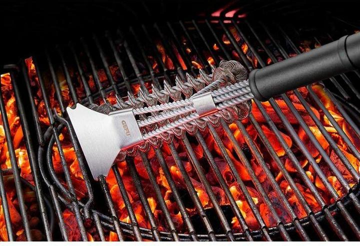 Actual product image GEFU BBQ grill brush (44 cm)
