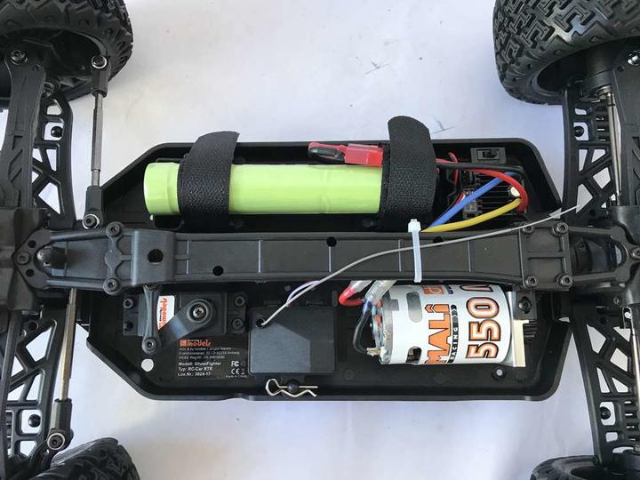 Produktbild DF-Models GhostFighter 4WD (RTR Ready-to-Run)