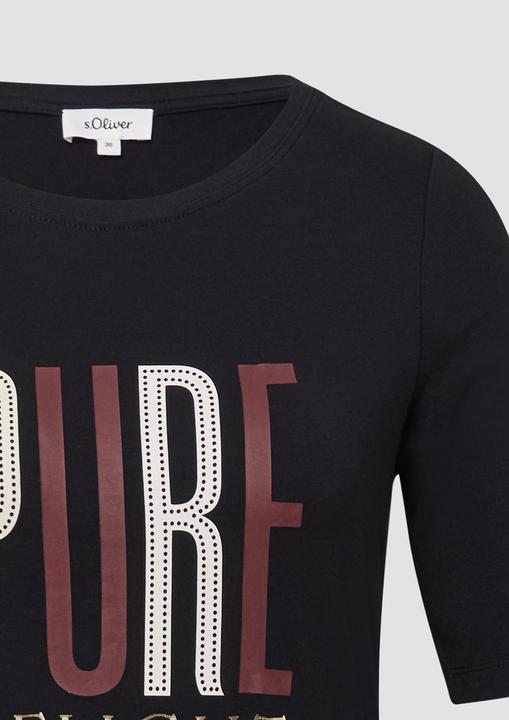 Immagine prodotto S.Oliver T-Shirt Jersey-T-Shirt im Slim Fit mit Frontprint (40)