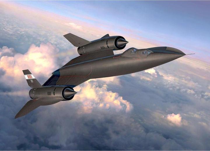 Revell Lockheed SR-71B Blackbird