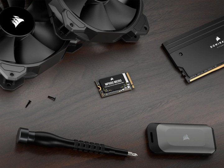 Actual product image Corsair MP600 MICRO 2TB NVMe PCIe M.2 2242 SSD (2000 GB, M.2 2242)