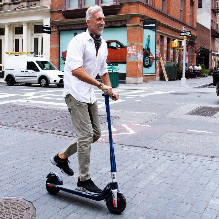 Produktbild Unagi E500 (25 km/h, 25 km, 500 W)