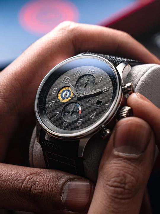 Actual product image AVI-8 AV-4011-0W Hawker Hurricane (Chronograph)