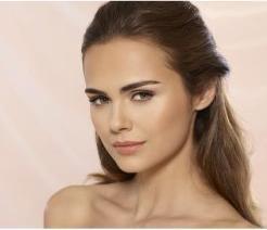 Immagine prodotto Isadora Nude Cushion Foundation 18 Nude Honey (18 Miele nudo)