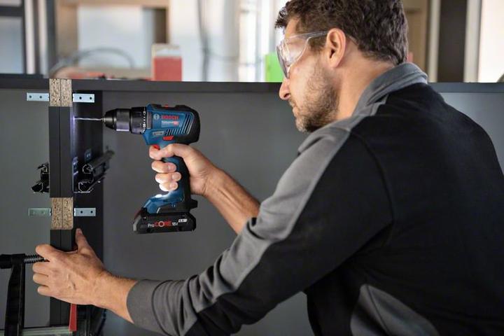 Produktbild Bosch Professional Akku-Schlagbohrschrauber GSR 18V-55