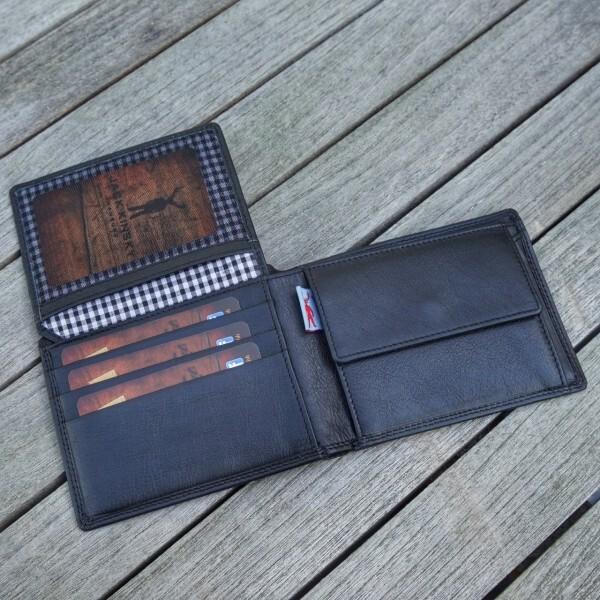 Actual product image Jack kinsky Hamburg billfold horizontal