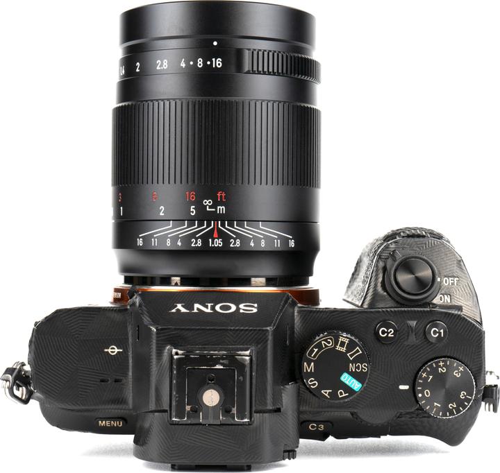 Actual product image 7artisans 50 mm f/16 - 1.05, Canon RF (Canon RF, full size)