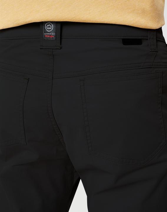 Actual product image Wrangler Sustainable Utility Pant (Frequency band 38 (2600 MHz))