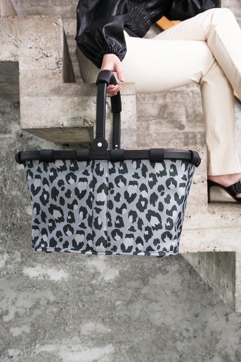 Actual product image reisenthel carrybag frame leo nero