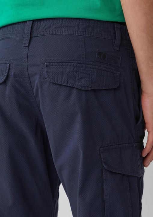 Produktbild S.Oliver Bermuda File: Gemusterte Cargo-Bermuda aus Baumwollmix im Relaxed Fit (34)