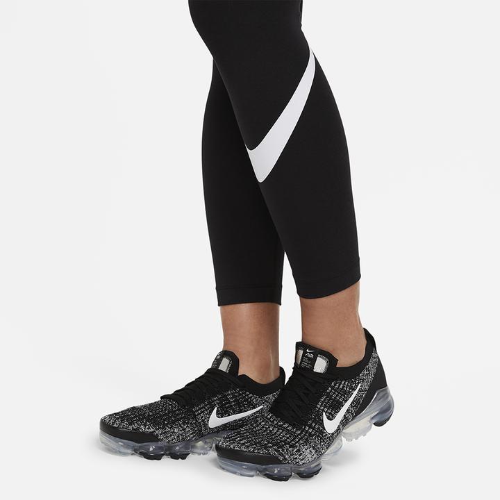 Actual product image Nike Essential Ladies Tight (XS)