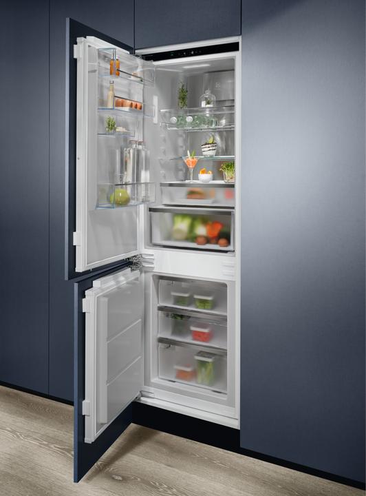 Image du produit Electrolux IK2581BNL (245 l)