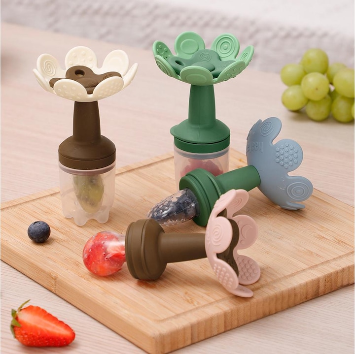Actual product image Haakaa Flower-shaped fruit teat and freezer sleeve set