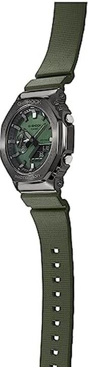Produktbild G-Shock GM-2100B-3AER (Digitaluhr, Analoguhr, 44.40 mm)