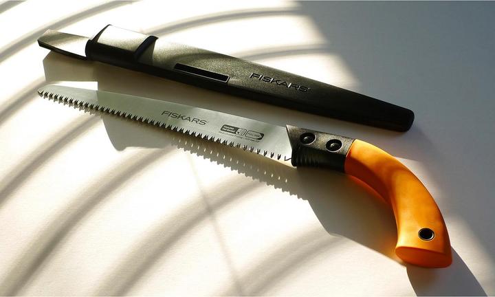 Actual product image Fiskars Hand garden saw SoftGrip 330 m