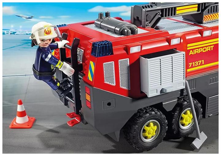 Actual product image Playmobil 71371 Airport Fire Truck with Light and Sound (71371, Playmobil City Action)