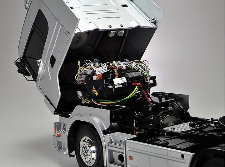 Image du produit Tamiya Camion Scania R470 à brosse électrique 1:14 Kit Argent (Kit)