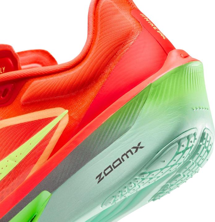 Produktbild Nike Zoom Fly 6 (38)