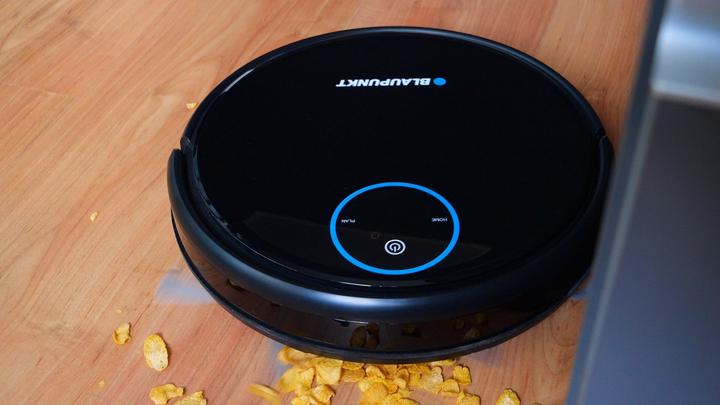 Produktbild Blaupunkt Vacuum cleaner - robot RVC701, Black (Saugwischroboter)