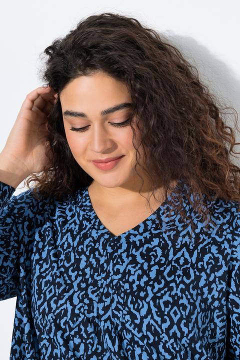 Produktbild Ulla Popken Shirt, Zierfalten, A-Linie, V-Ausschnitt, Langarm. (58)