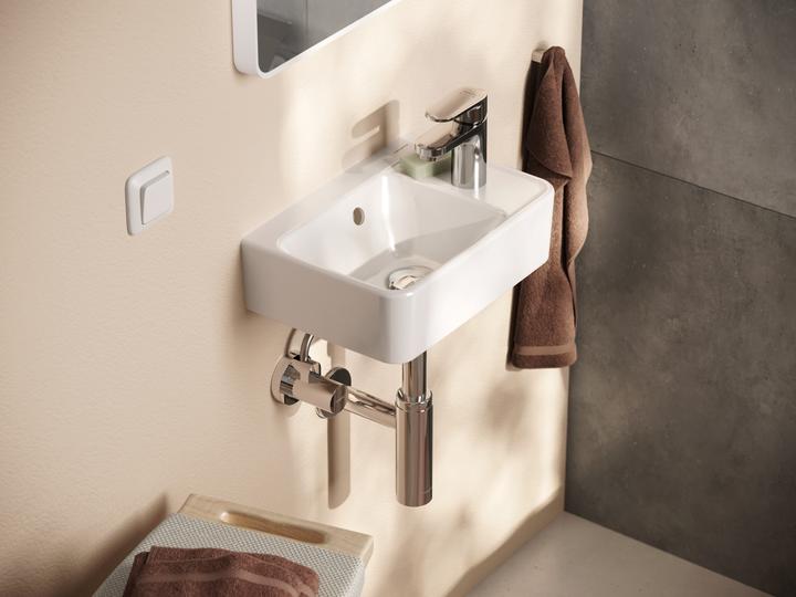 Actual product image hansgrohe Xanuia Q wash hand basin, 1 tap hole, with overflow, 360x250mm, white (250 mm, 360 mm)