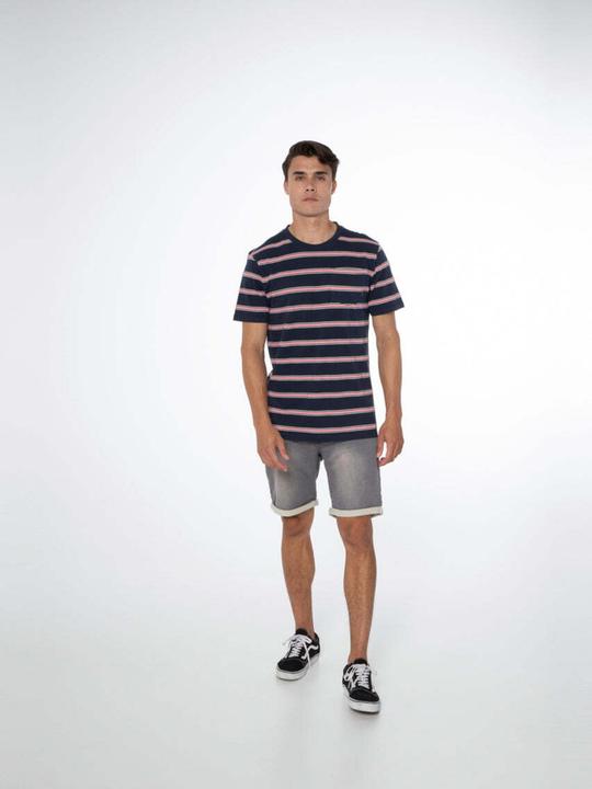 Actual product image Protest T-Shirt PRTTAUFEEQ t-shirt (XXL)