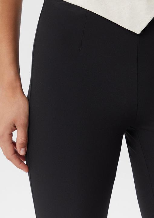 Image du produit Comma Hose Capri-Hose im Skinny Fit mit Teilungsnähten (Bande de fréquences 38 (2600 MHz))