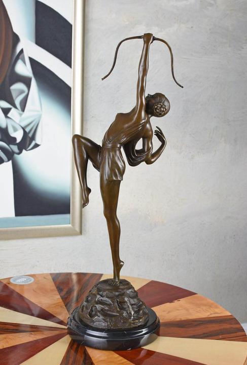 Actual product image Palazzo Archer signed bronze sculpture female figure