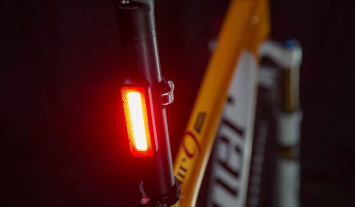 Actual product image knog. Blind Mob V Mr Chips (44 lm, 44 lm)