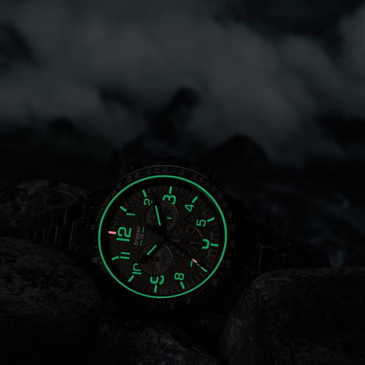 Actual product image Traser P67 Officer Pro Chrono (Chronograph, 46 mm)