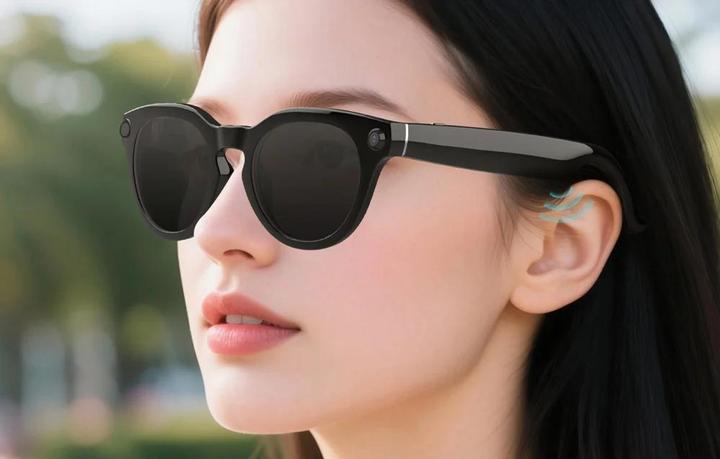Actual product image Colmi Round-framed V03 sunglasses