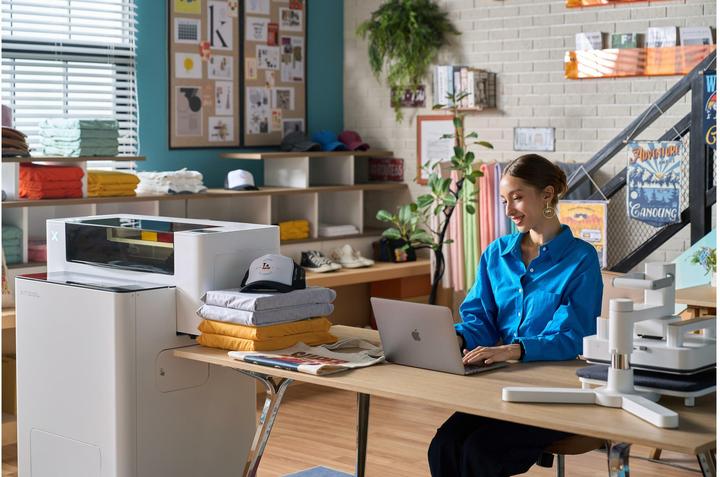 Produktbild XTool X-Tool Textildrucker Stoffdrucker inkl. Ofen – Ready2Use (Thermodirekt)