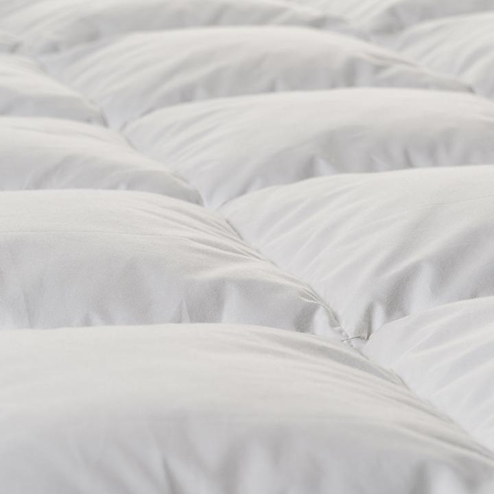 Actual product image Duvetsuisse Super Light Goose Top (160 x 210 cm)