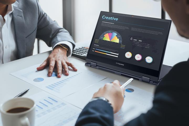 Produktbild ASUS ExpertBook B5 Flip (13.30", 512 GB, 16 GB, CH, Intel Core i7-1165G7)