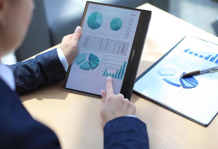 Produktbild ASUS ExpertBook B5 Flip (13.30", 512 GB, 16 GB, CH, Intel Core i7-1165G7)