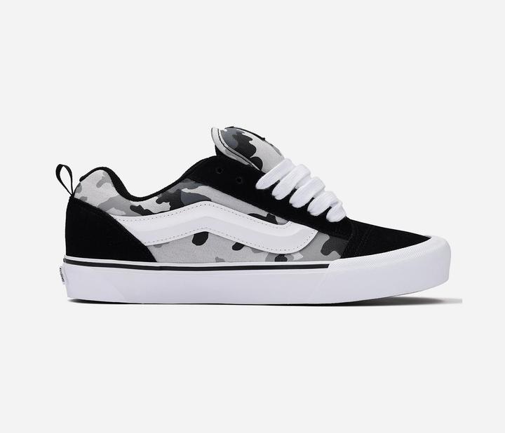 Black/White