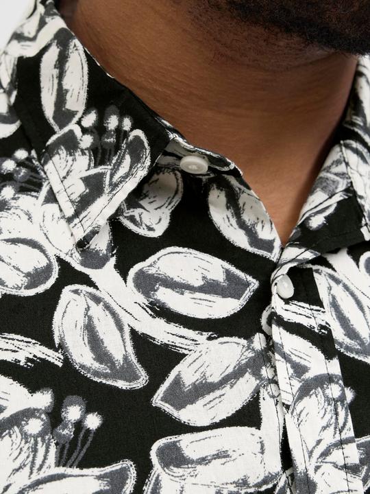 Actual product image Jack & Jones Plus Size Wide Fit Hemd Hemd (6XL)