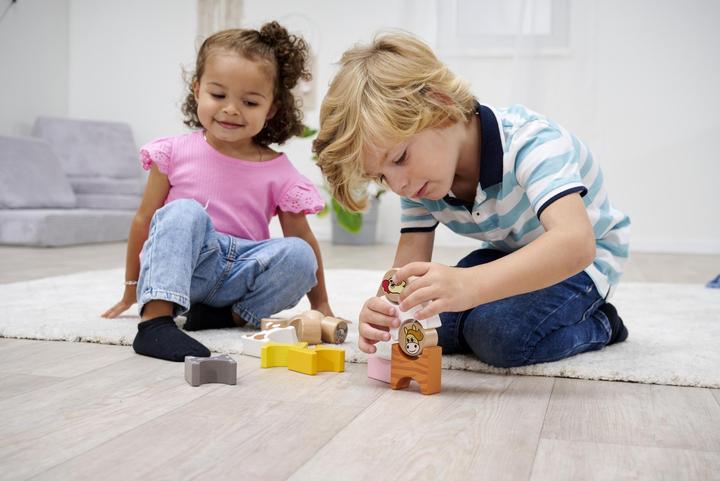 Actual product image Eichhorn Stacking game farm