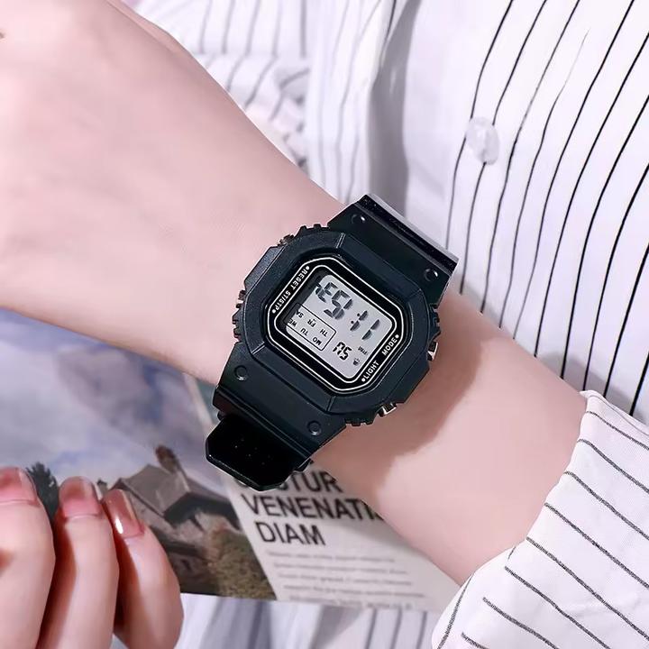 Produktbild Cbx Quadro Digitaluhr mit Silikonarmband Schwarz (44 mm)