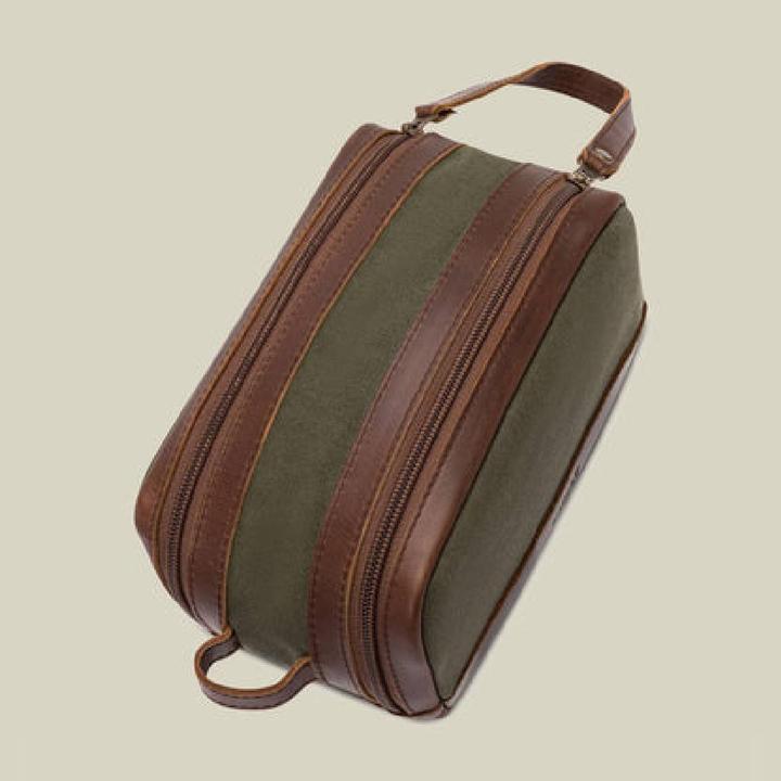 Actual product image Buckle & Seam Canvas Kulturbeutel Bruno Grün/Blau