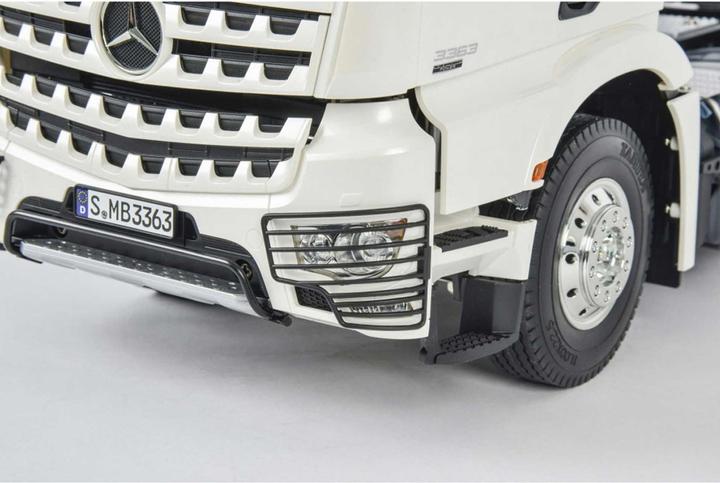 Actual product image Tamiya Mercedes-Benz 3363 6x4 Arocs (Kit)