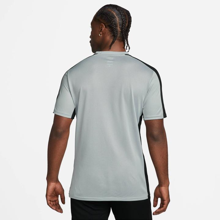 Immagine prodotto Nike Dri-Fit Academy Scarpe Uomo Lupo Grigio/Nero/Bianco S (S)