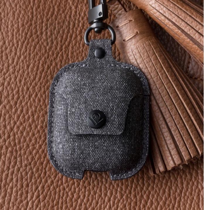 Produktbild TwelveSouth AirSnap Stofftasche für AirPods Smoke (Kopfhörer Tasche)