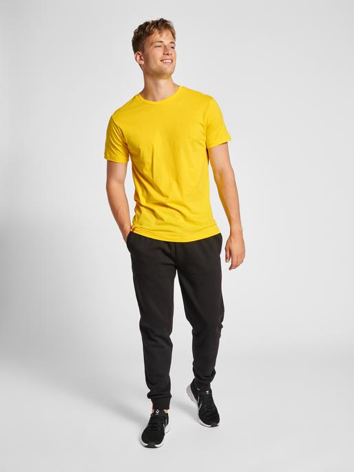 Produktbild hummel Hmlred Basic T-Shirt S/S (M)