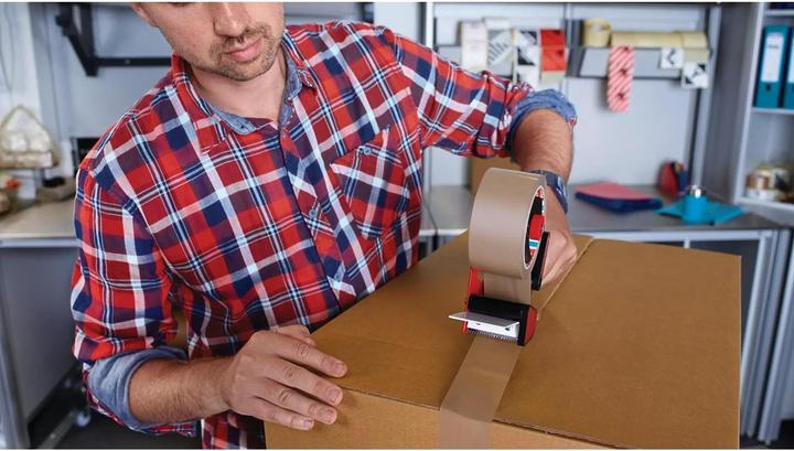 Produktbild tesa tesapack Handabroller Set mit 2 reissfesten PVC Packbändern (50 mm)