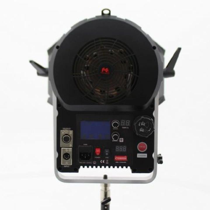 Image du produit Falcon Eyes Bi-Color LED Spot Lampe à intensité variable CLL-3000TDX sur 230V (éclairage de studio)